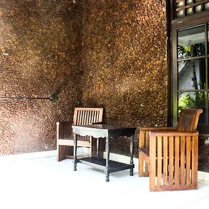 Berlian 2*, Kuta (Bali) Indonesia