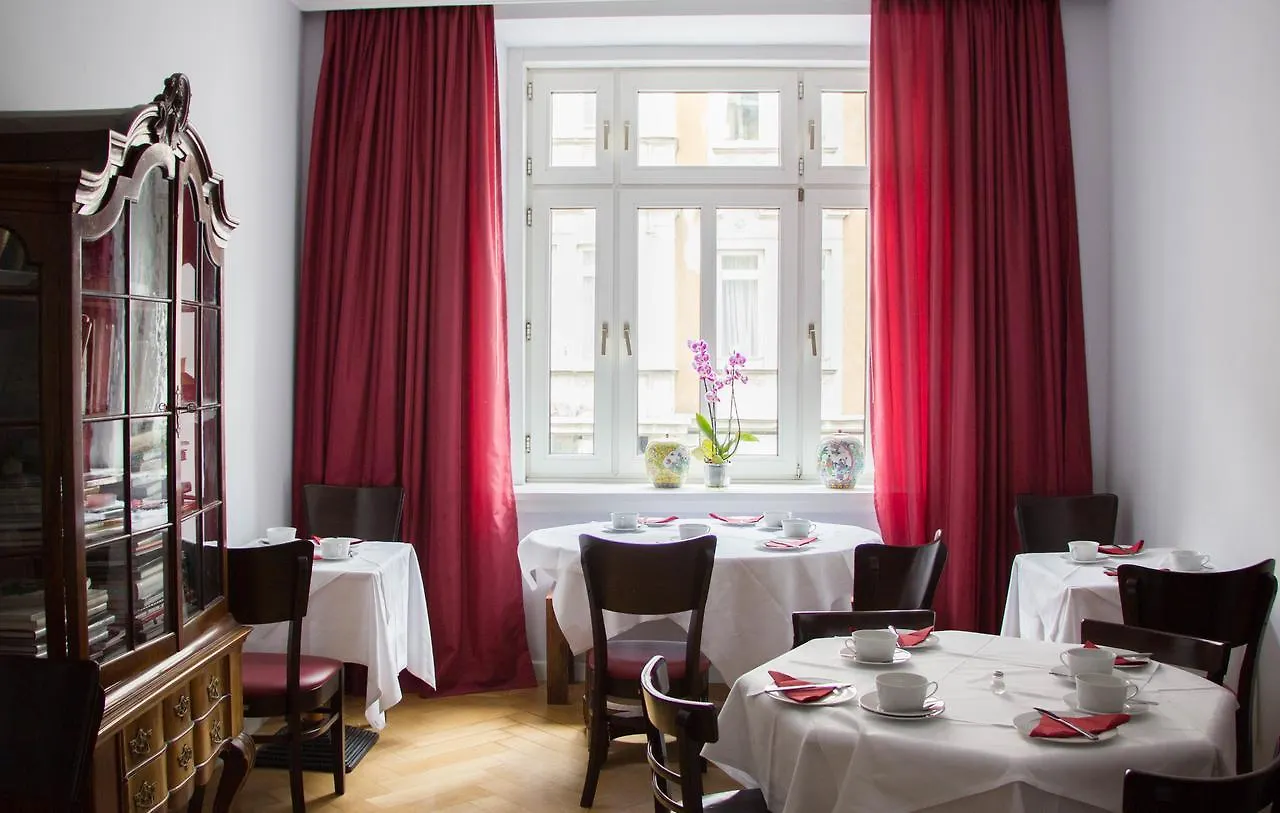 Das Hotel In Muenchen  Munich